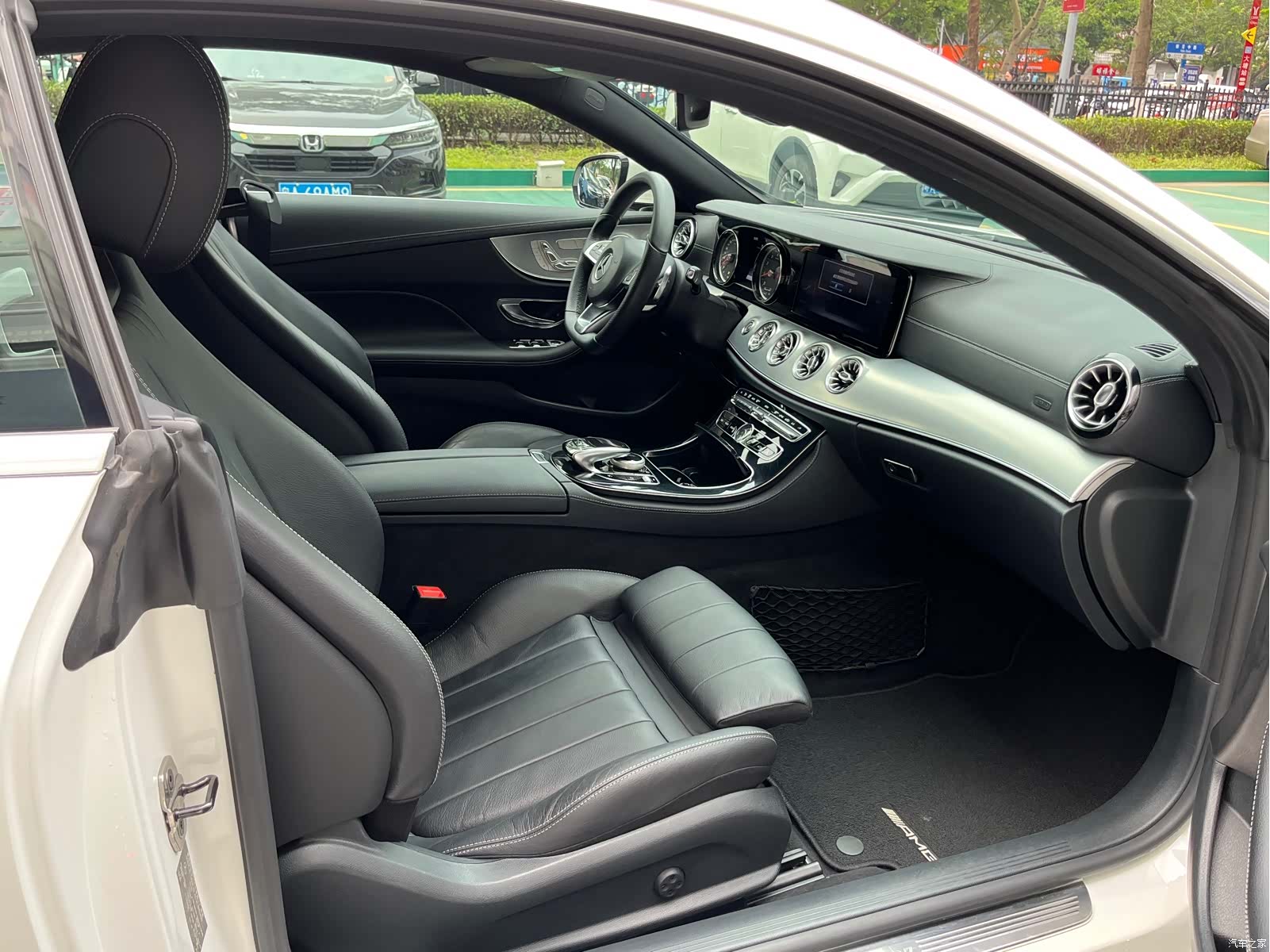 Mercedes-Benz E-Class, 2018 9