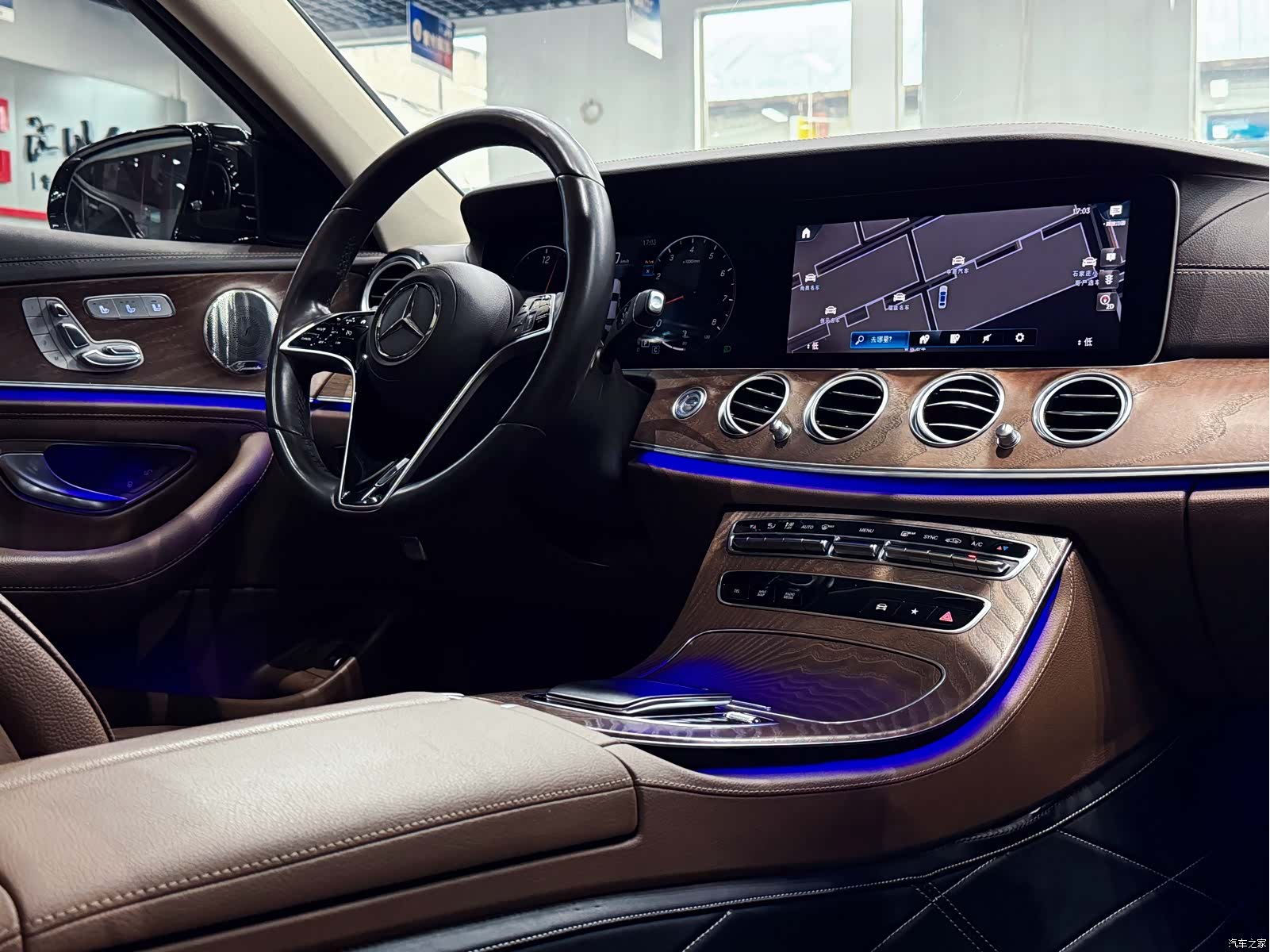 Mercedes-Benz E-Class, 2023 6