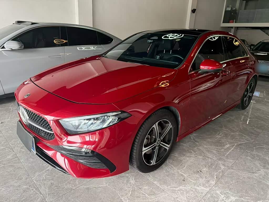 Mercedes-Benz A-Class A 2023 A 200 L Fashion