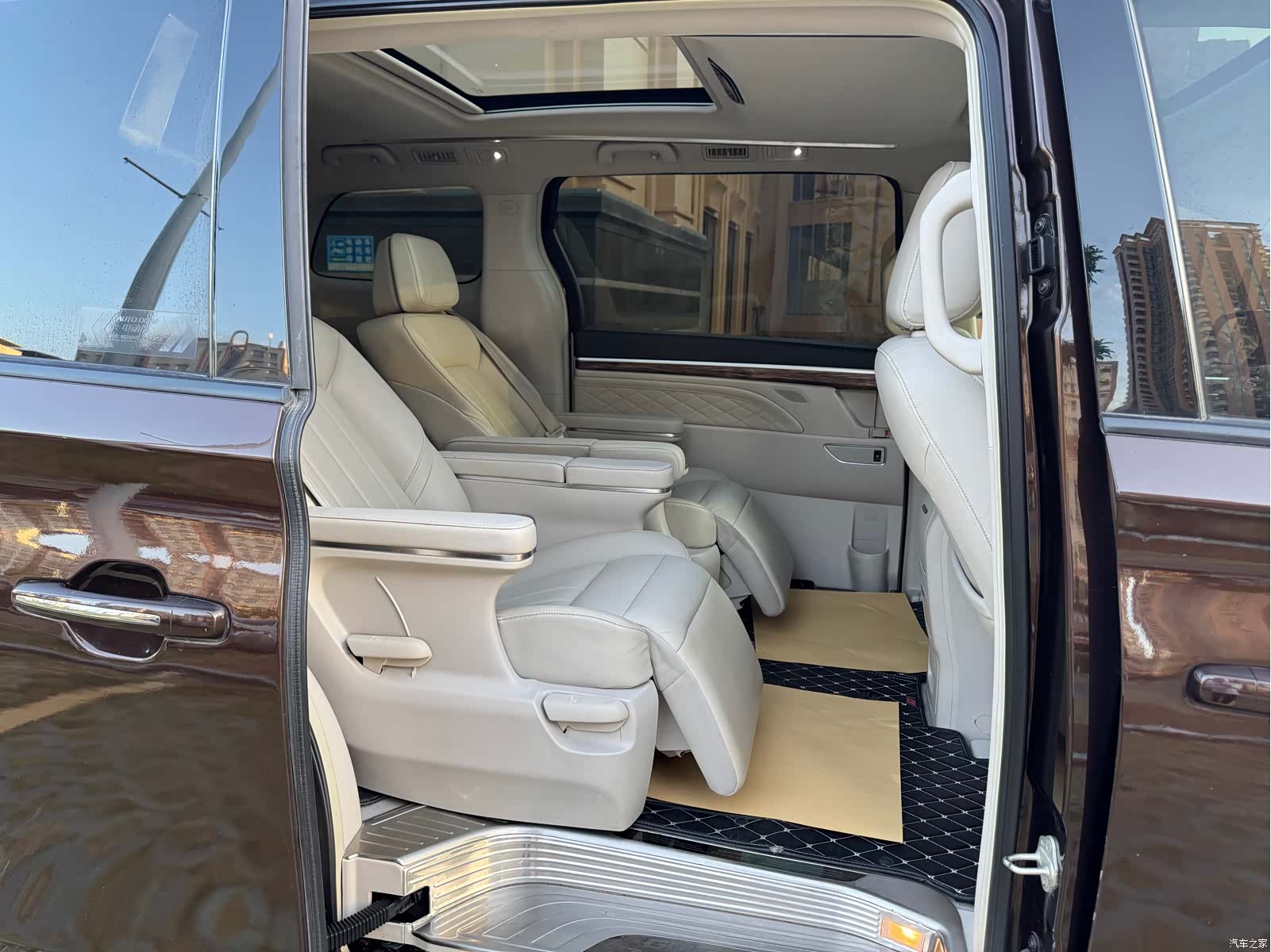 Trumpchi M8, 2019 12