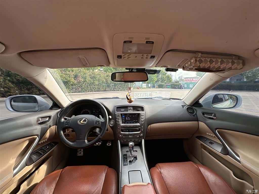 Lexus IS, 2009 10