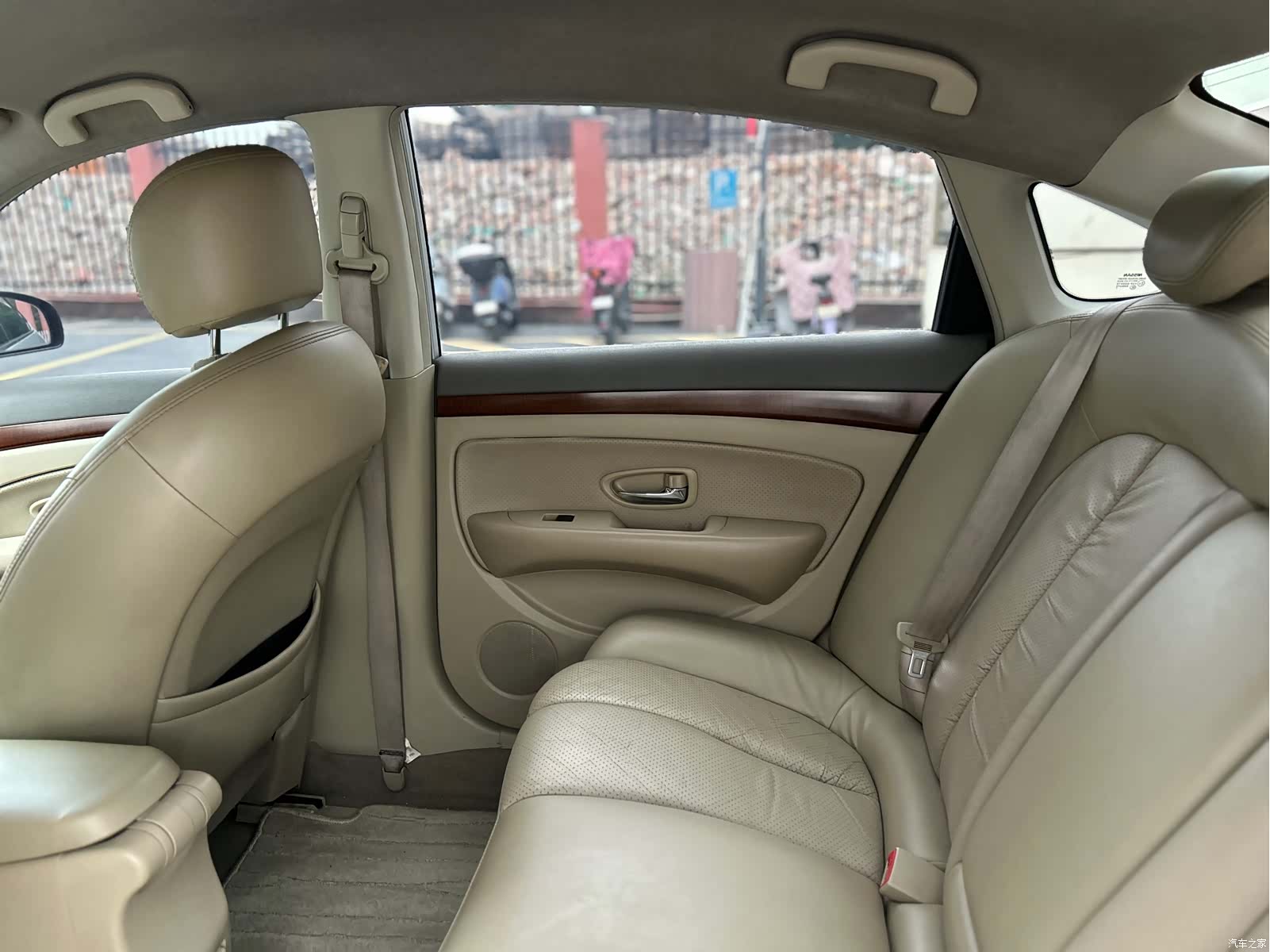 Nissan Sylphy, 2012 16