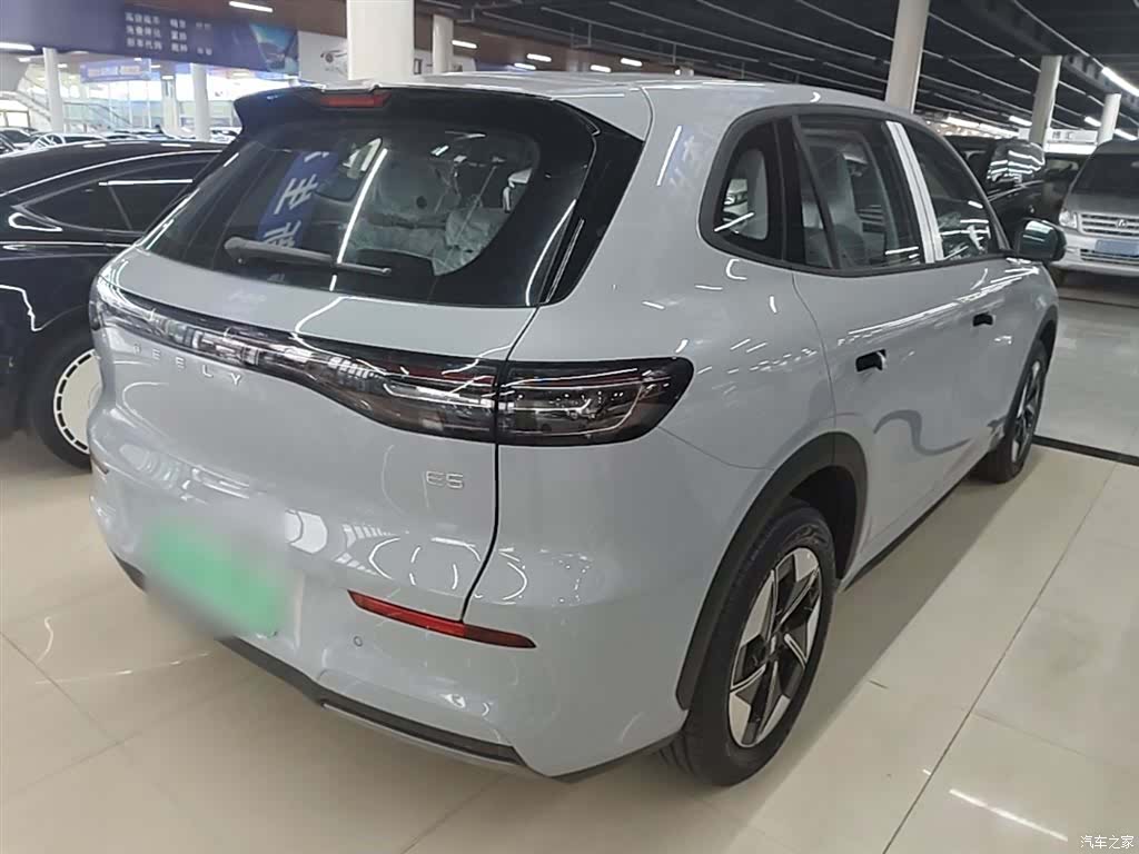 Geely Galaxy E5, 2026 7