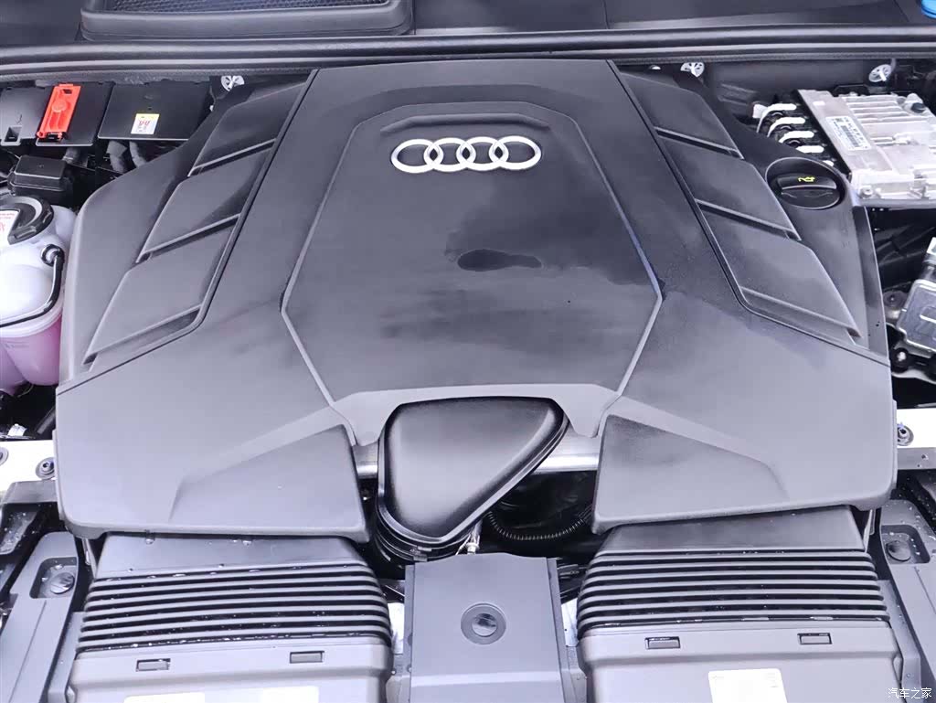 Audi Q7, 2026 24