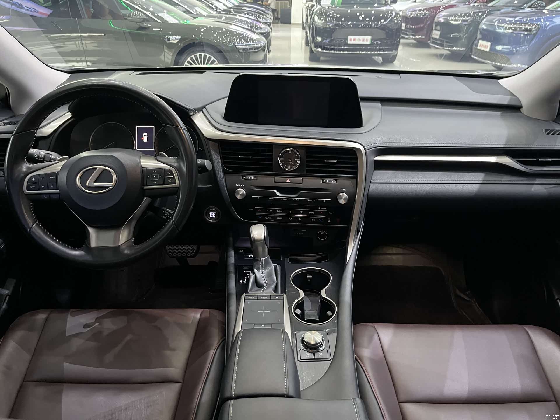 Lexus RX, 2020 12