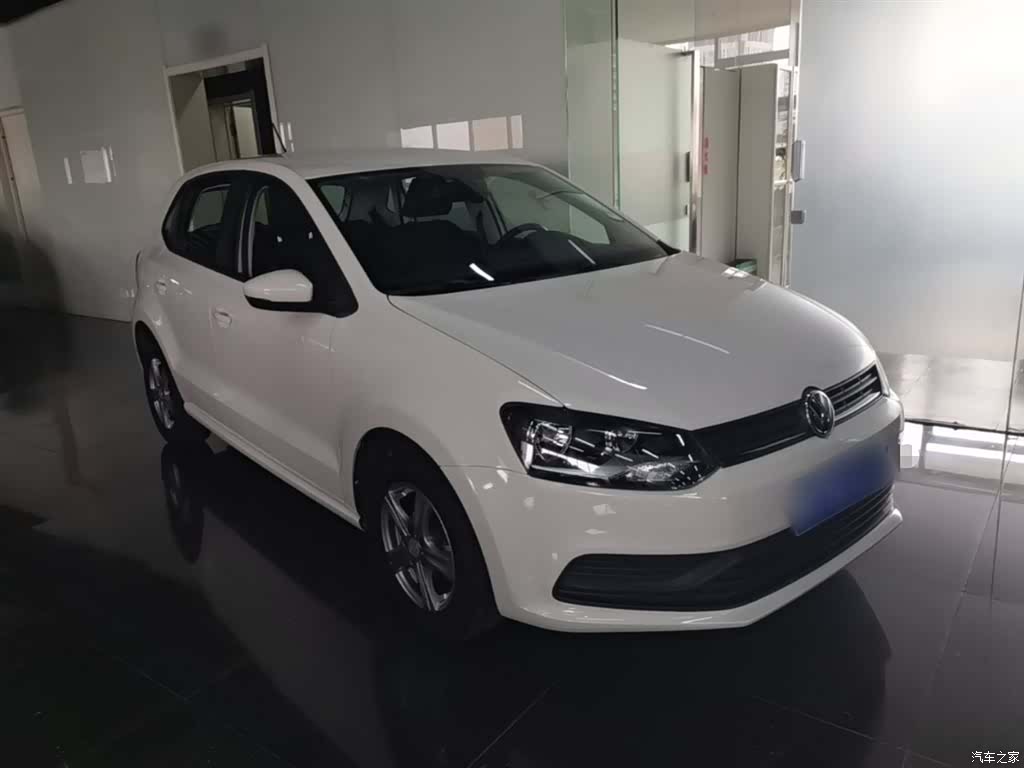 Volkswagen Polo, 2015 4