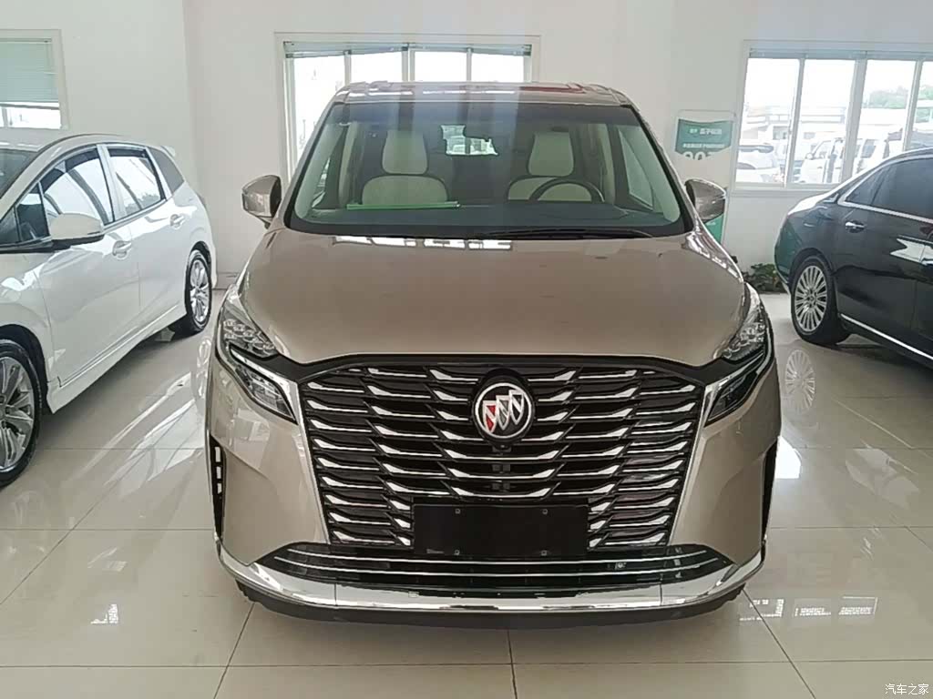 Buick GL8, 2023 3
