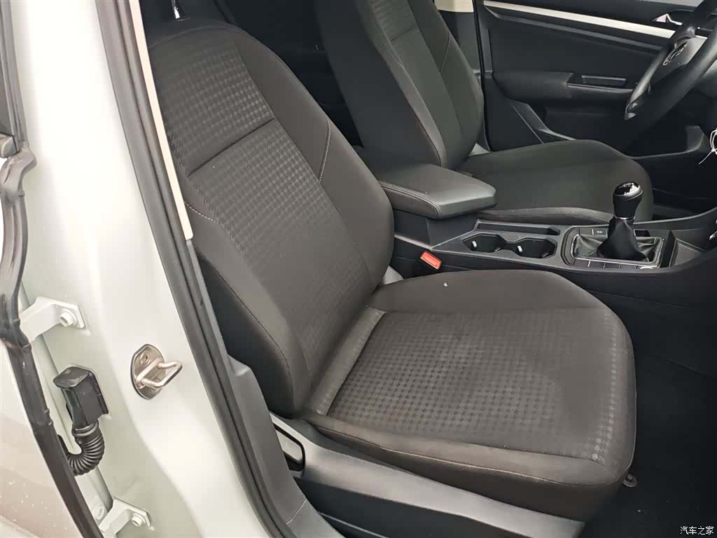 Volkswagen Bora, 2022 25