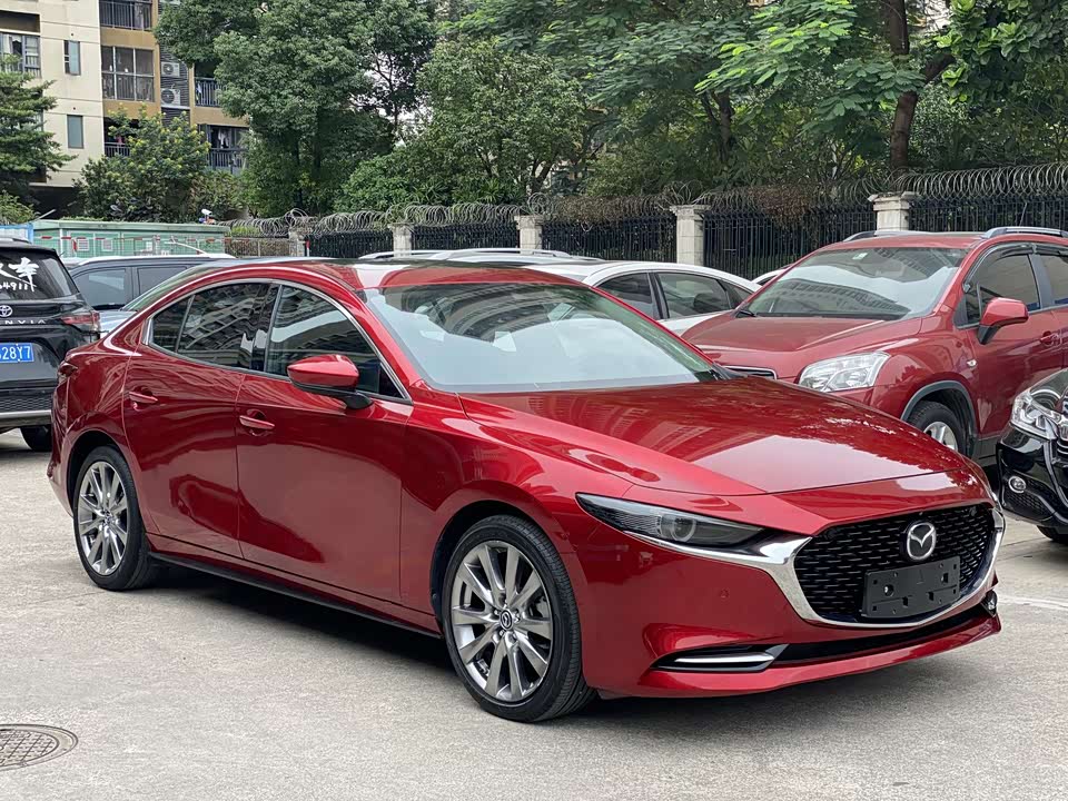 Mazda 3 Angkesaila