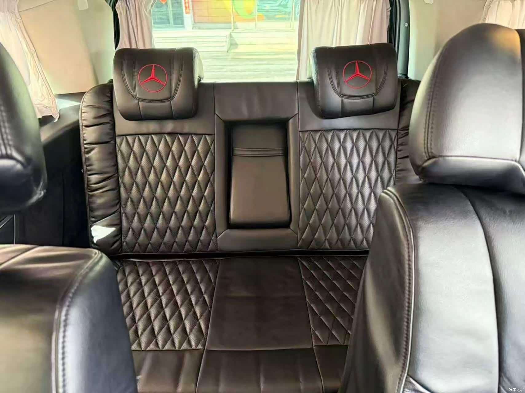 Mercedes-Benz V-Class, 2019 11