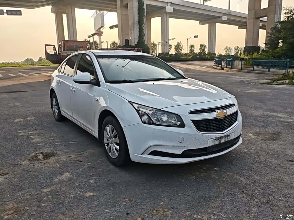 Chevrolet SL, 2015 4
