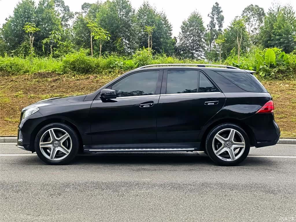 Mercedes-Benz GLE, 2017 4