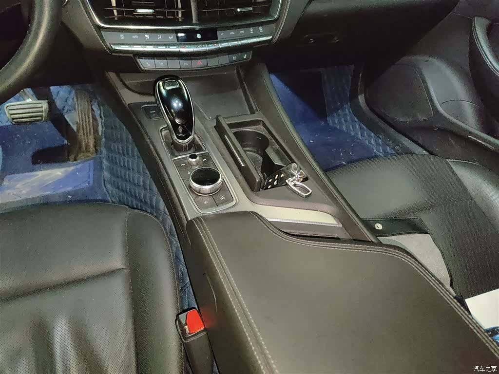 Cadillac CT5, 2022 14