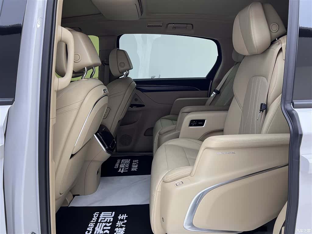 Buick GL8, 2025 20