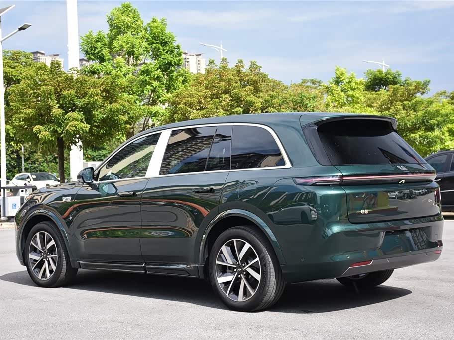 Li Auto Ideal L8 Li Auto Ideal L8
