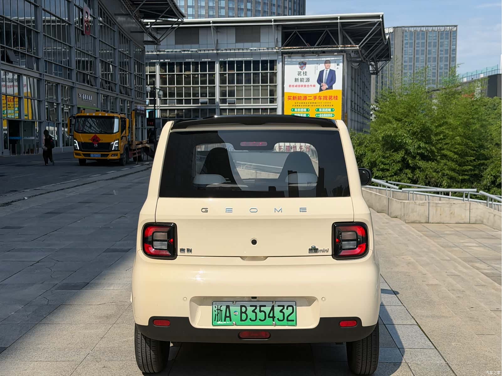 Geely Panda, 2025 9