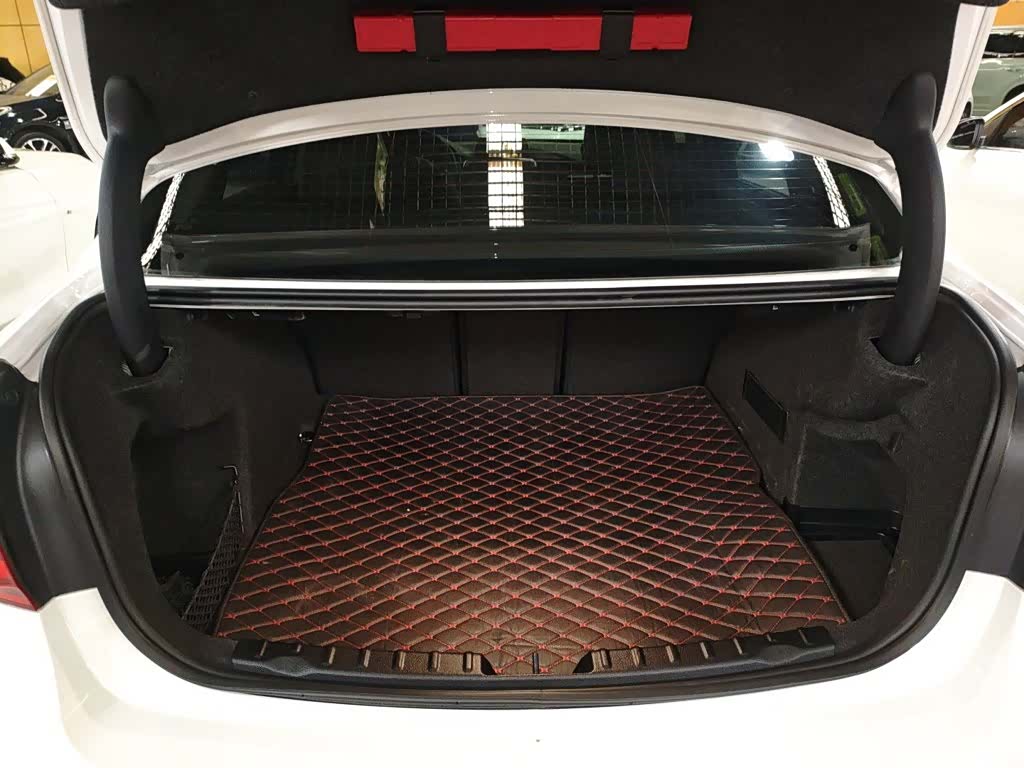 BMW 3 Series, 2016 9