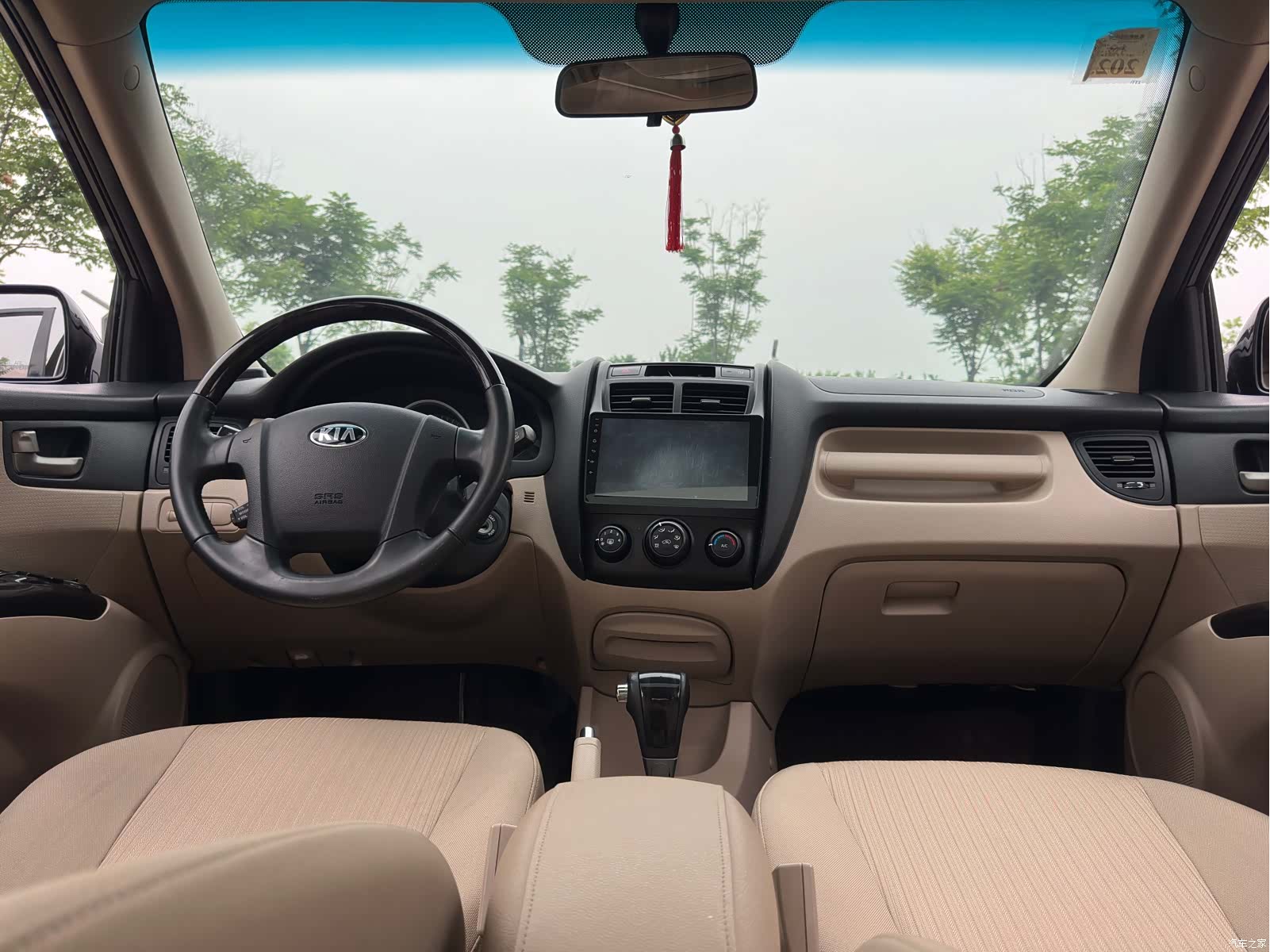 Kia GL, 2015 15