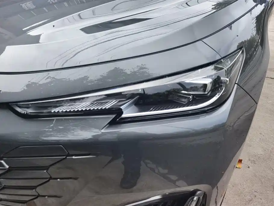 Changan UNI-K Smart iDD