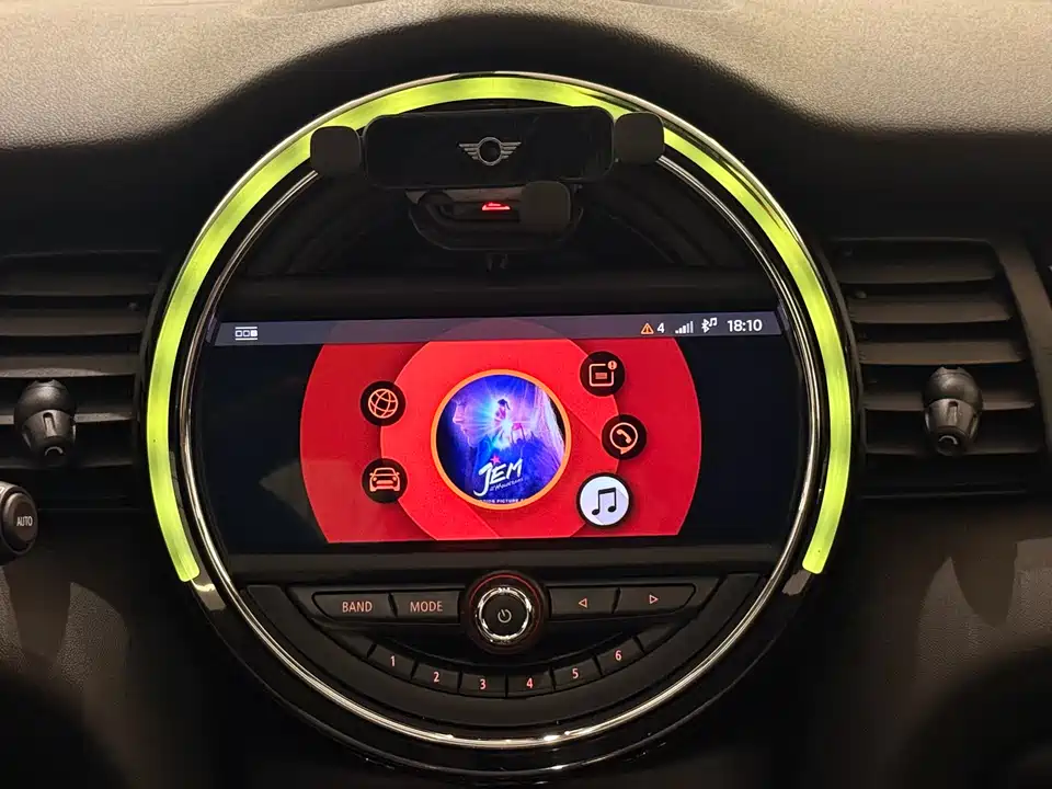 MINI MINI