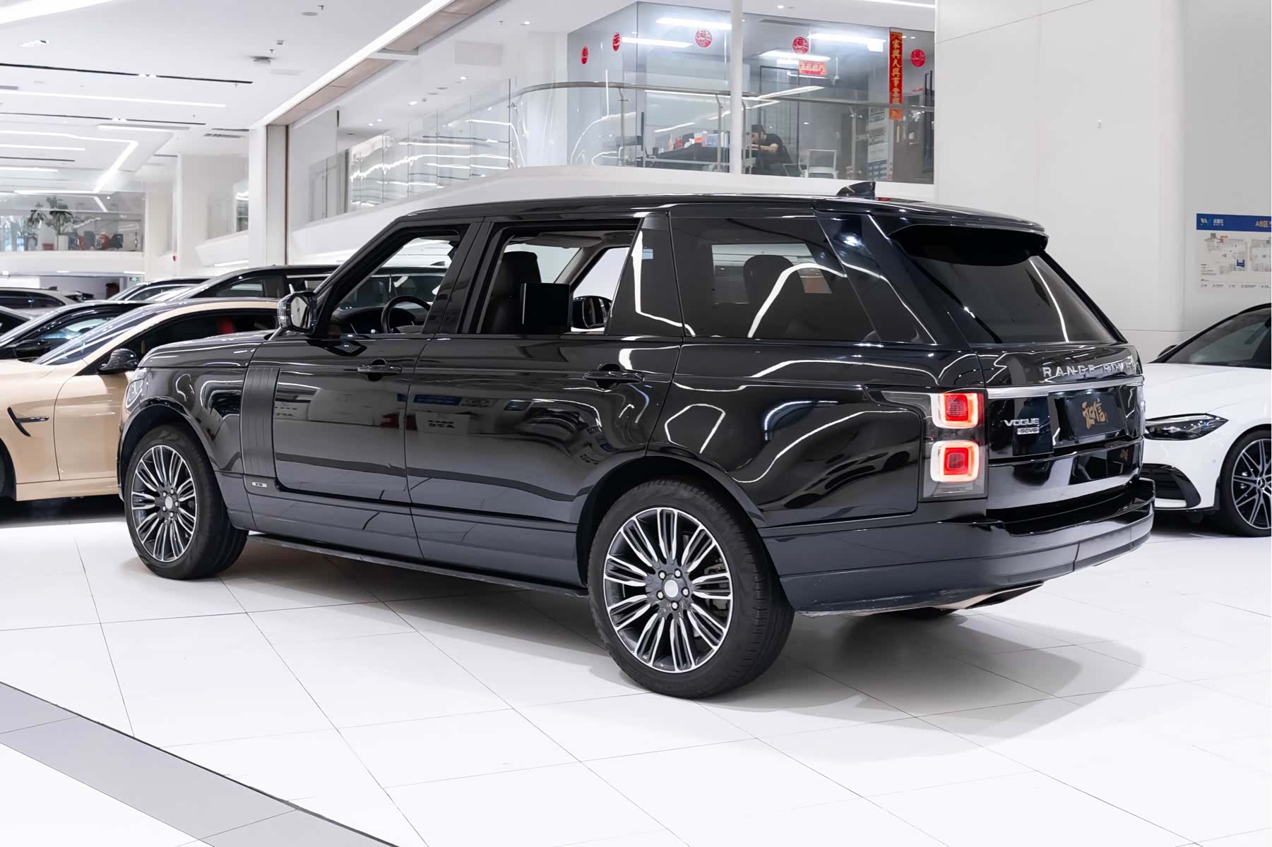 Land Rover Range Rover, 2019 все фото
