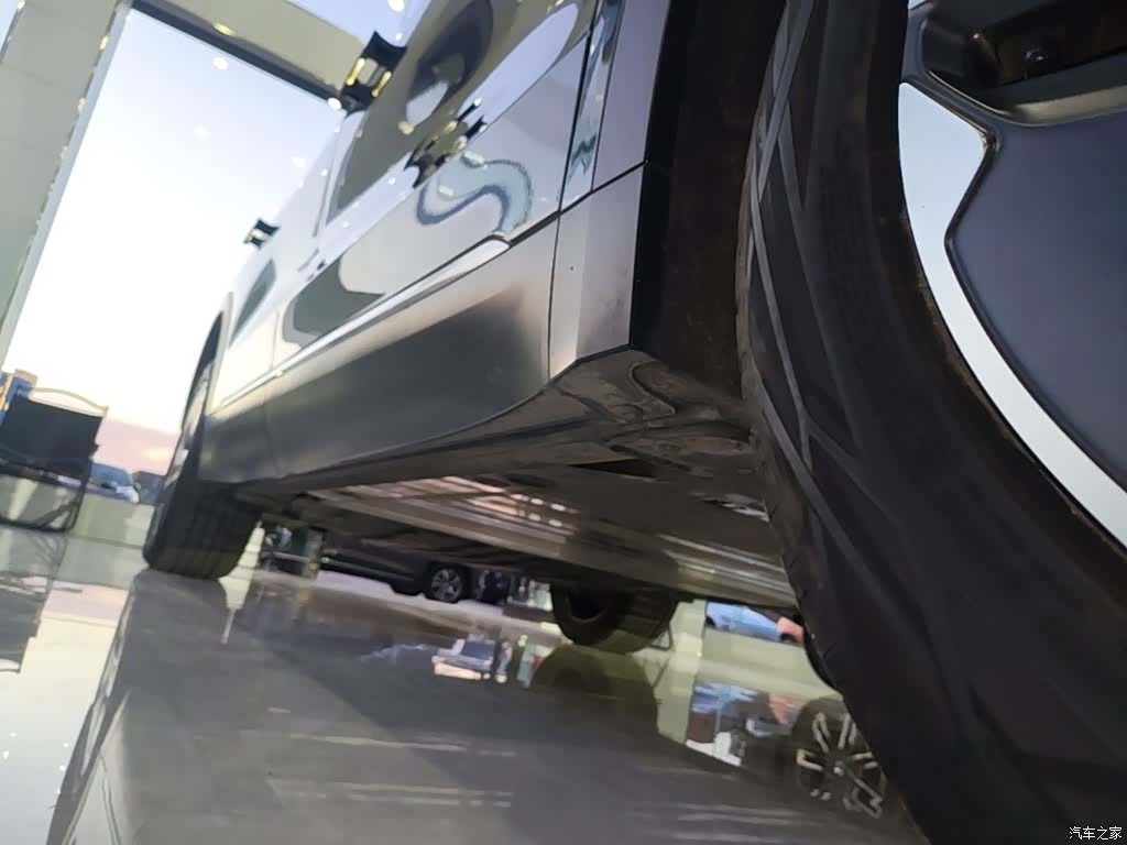 NIO ES8, 2023 21
