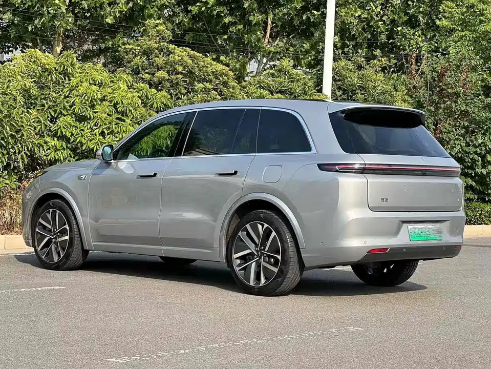Li Auto Ideal L8