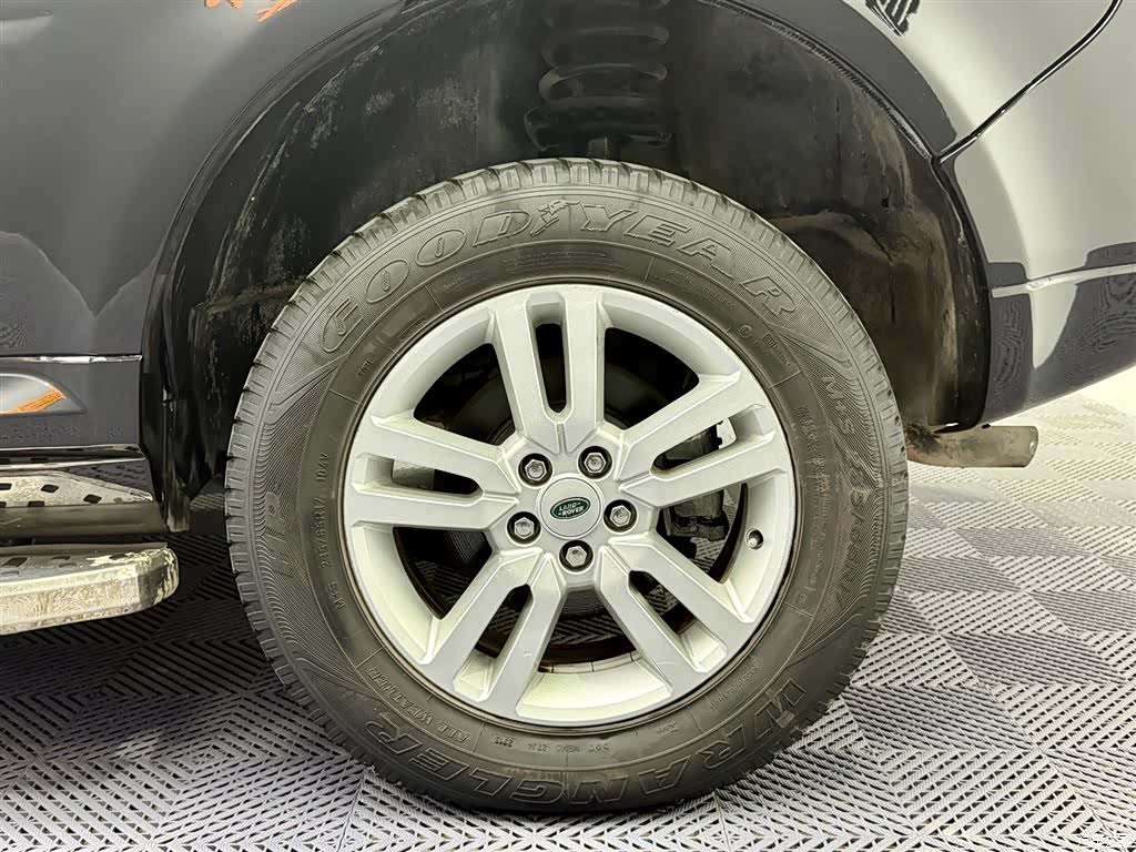 Land Rover Si4, 2013 7