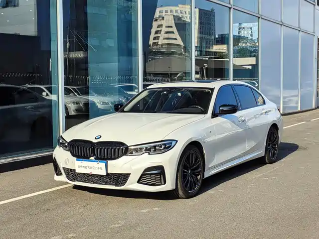 BMW 3 Series 2021 — купить из Китая под заказ
