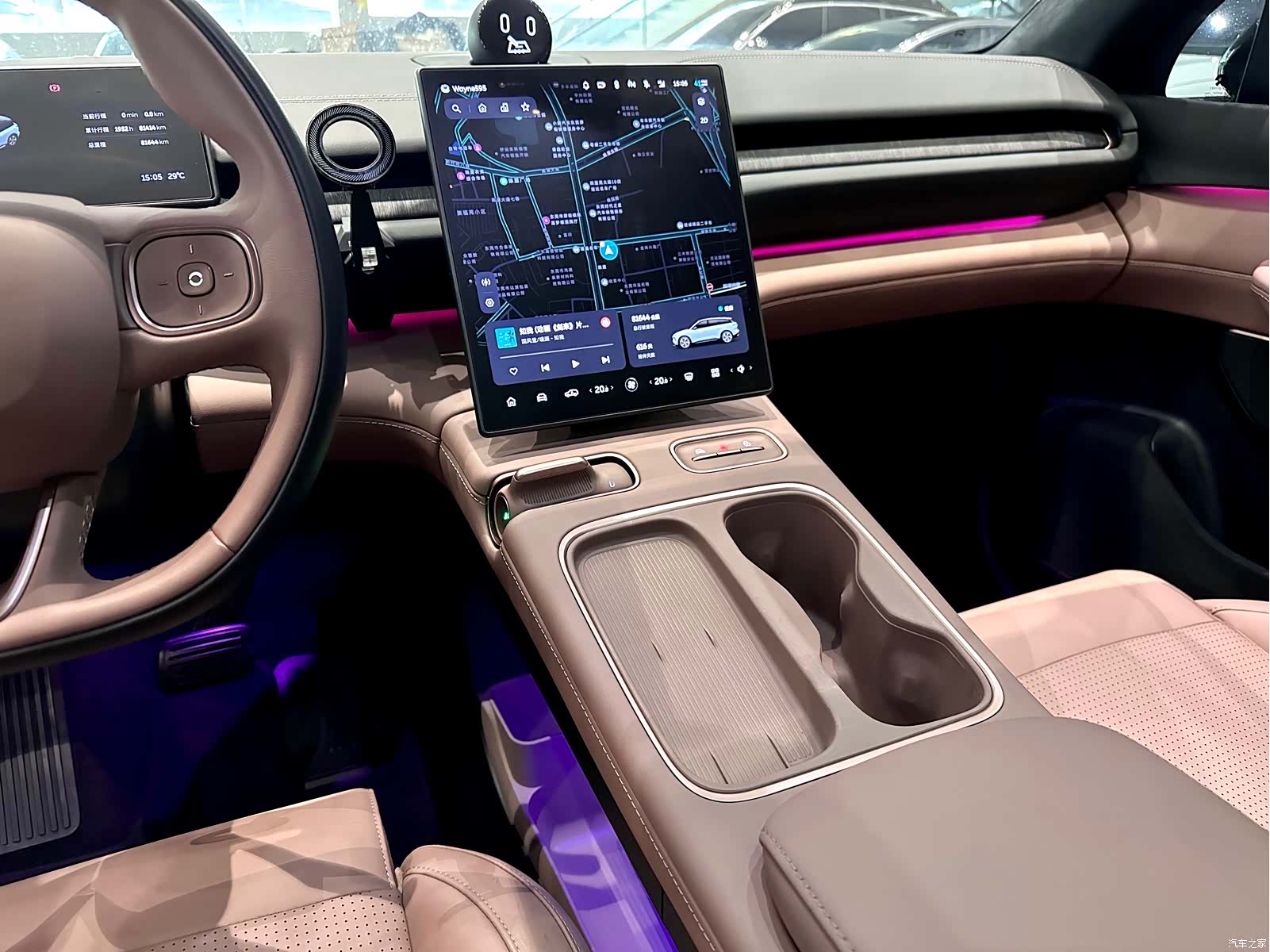 NIO ES6, 2024 18
