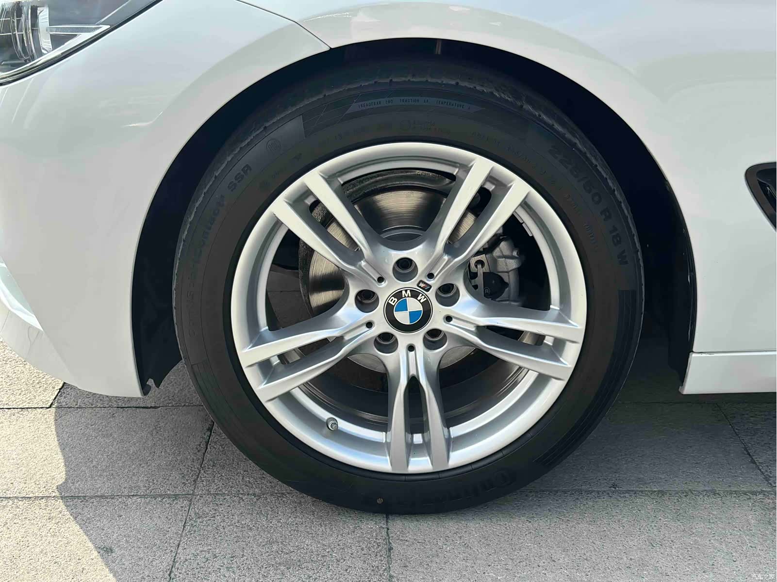 BMW 3 Series, 2019 11