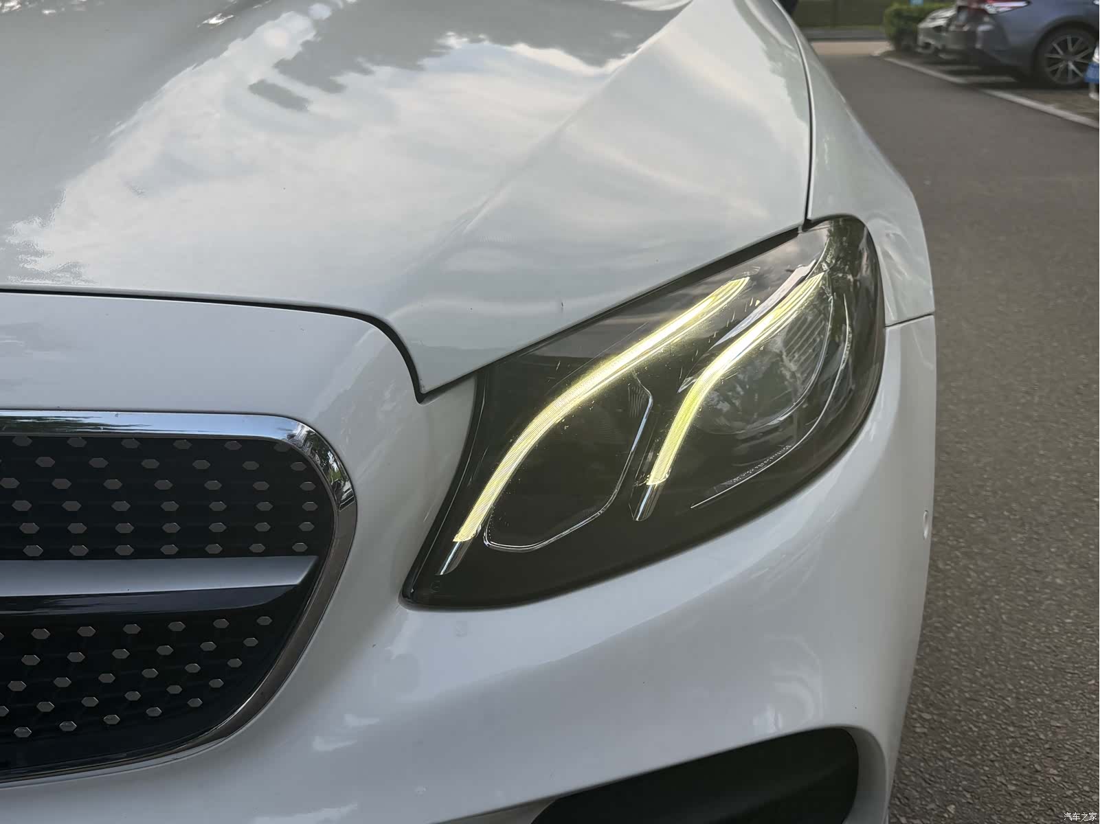 Mercedes-Benz E-Class, 2018 3
