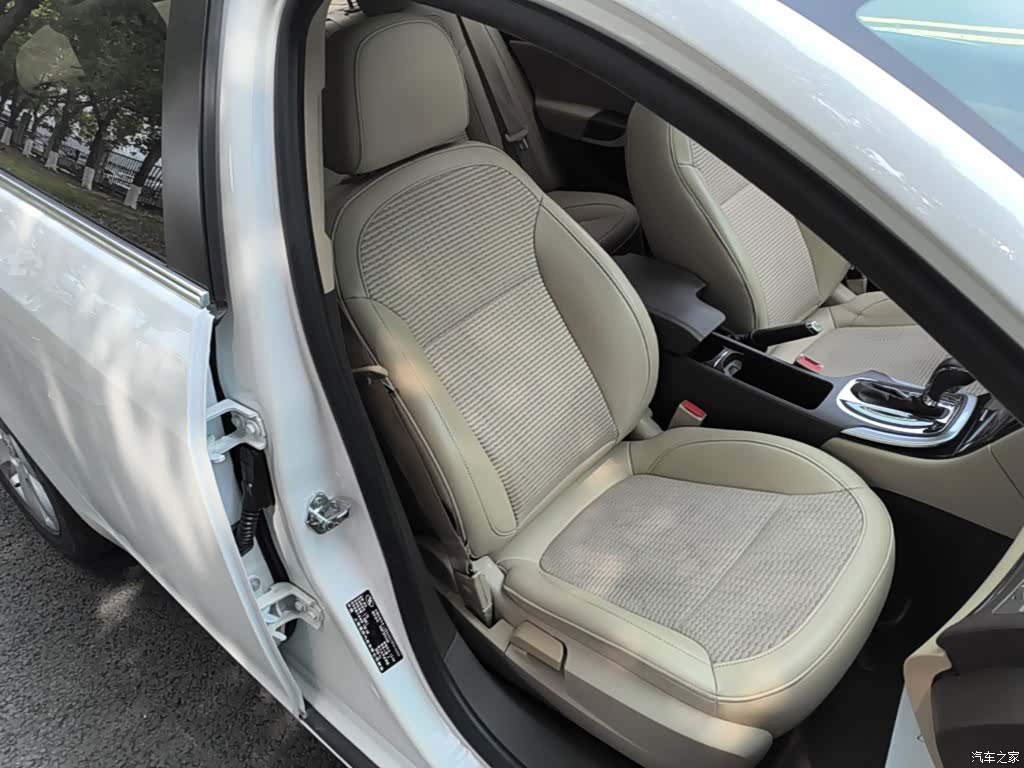 Buick Regal, 2015 25