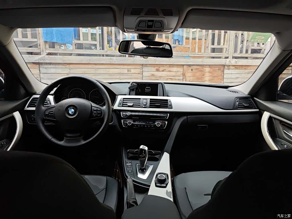 BMW 3 Series, 2016 10