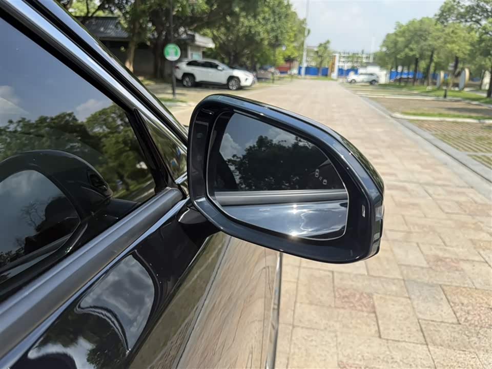 Besturn B70