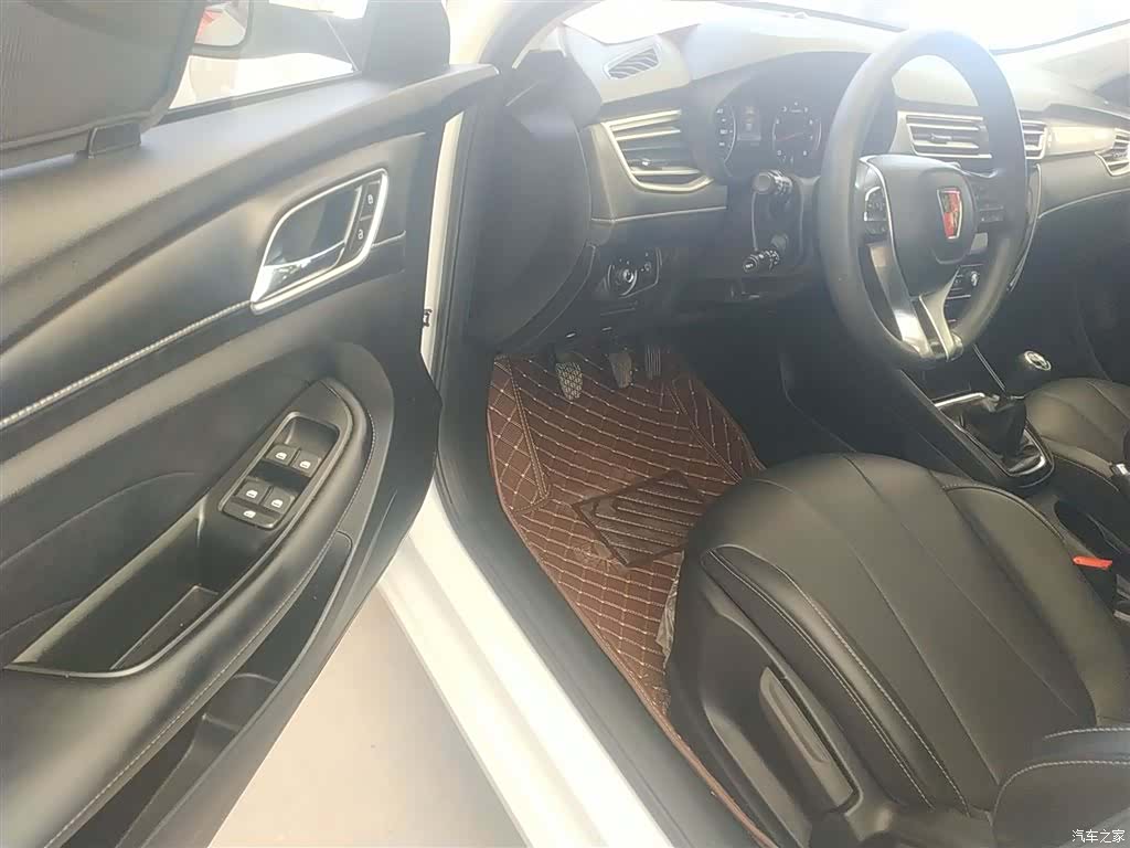 Roewe i5, 2019 16