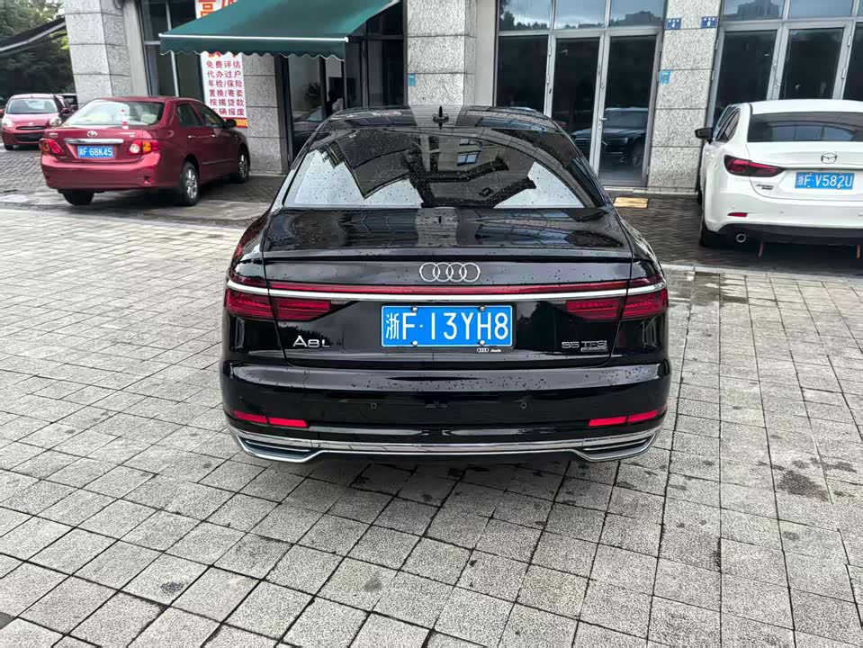 Audi A8 Audi A8
