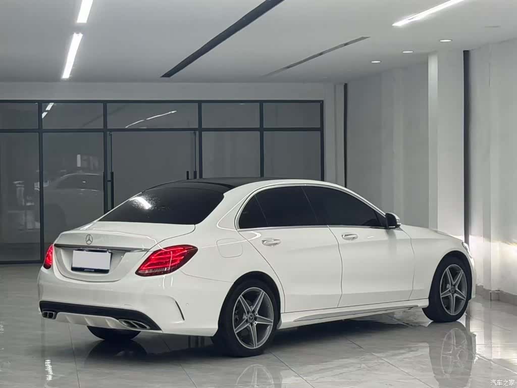 Mercedes-Benz C-Class, 2018 9