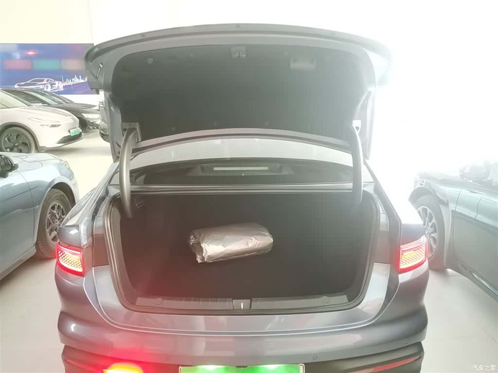 BYD Seal, 2025 15