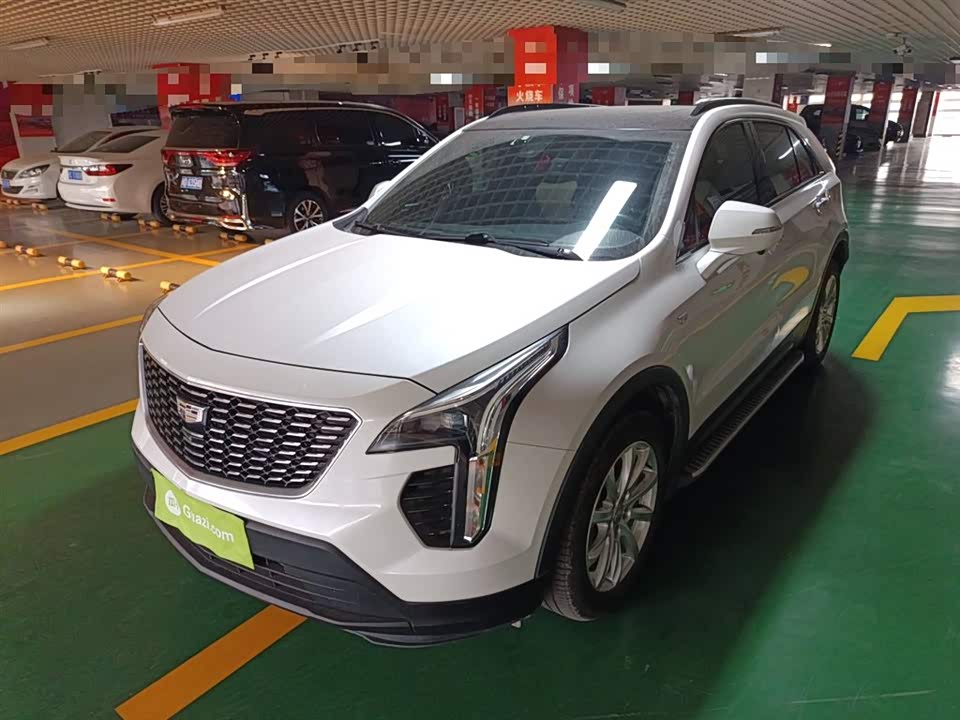 Cadillac XT4