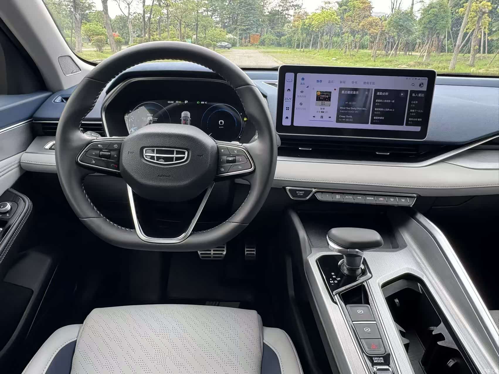 Geely Preface, 2022 14