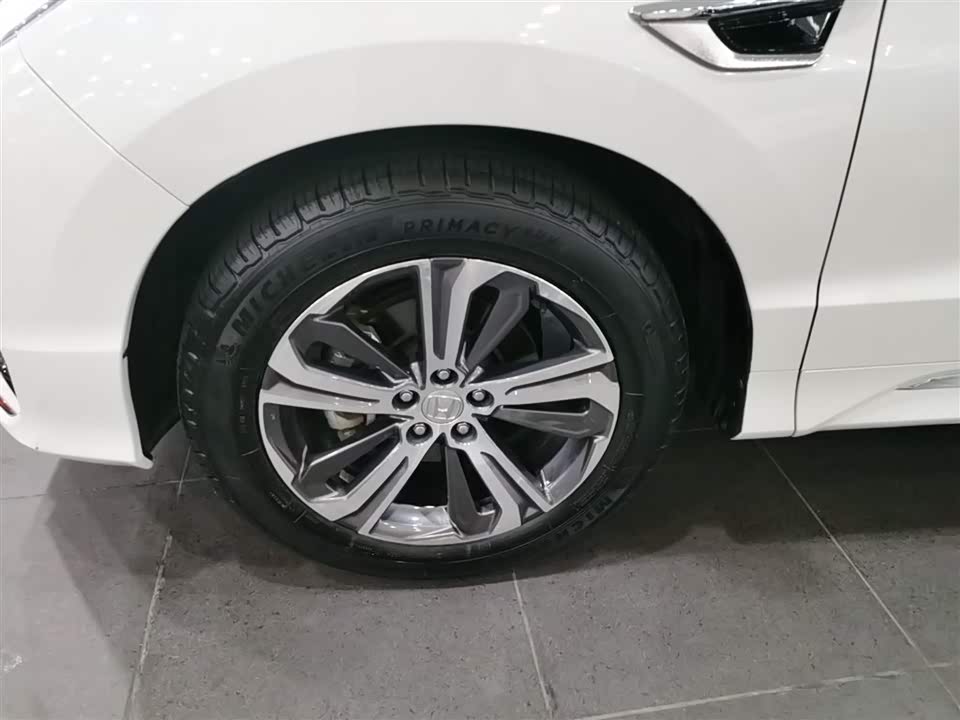 Honda UR-V Honda UR-V