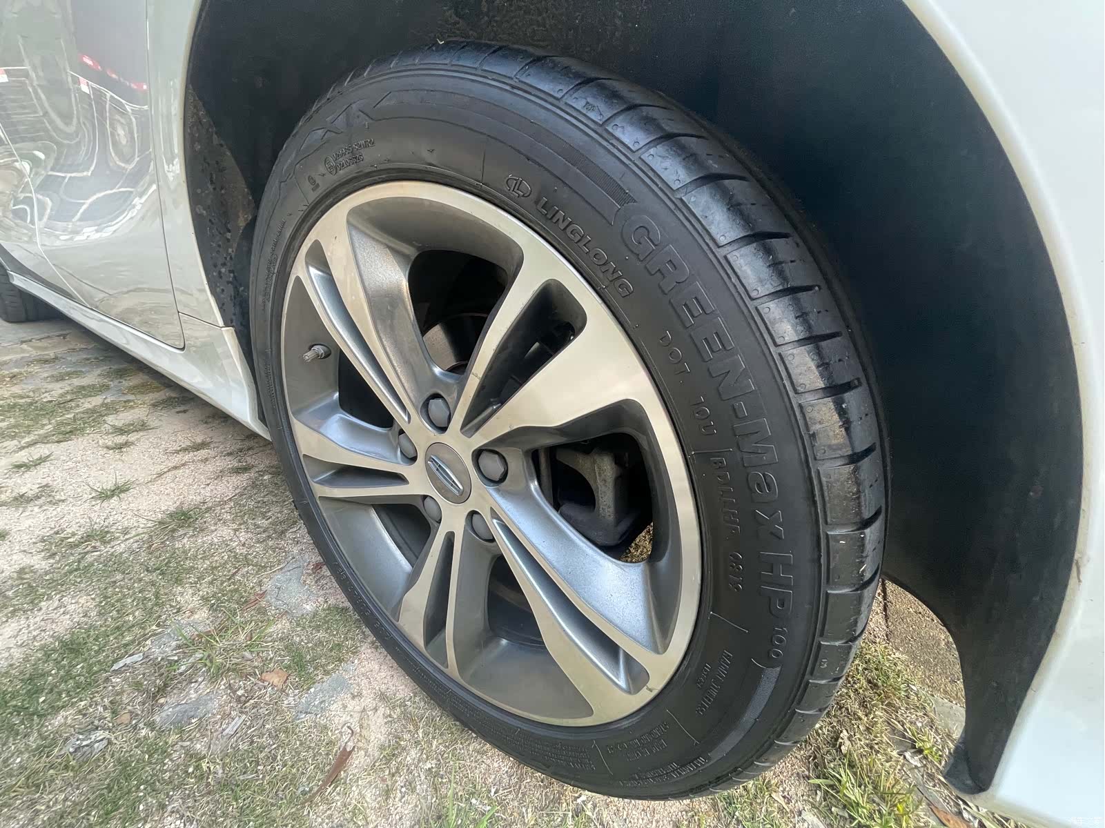 Geely Binray, 2020 8
