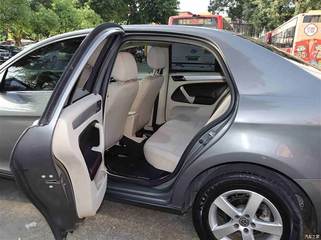 Volkswagen Bora, 2012 6