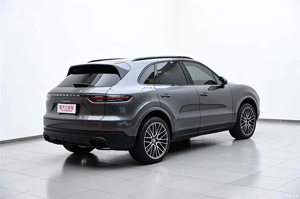 Porsche Cayenne, 2020 7