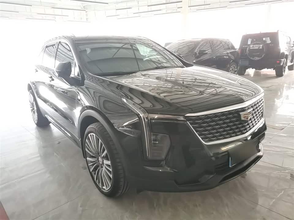 Cadillac XT4