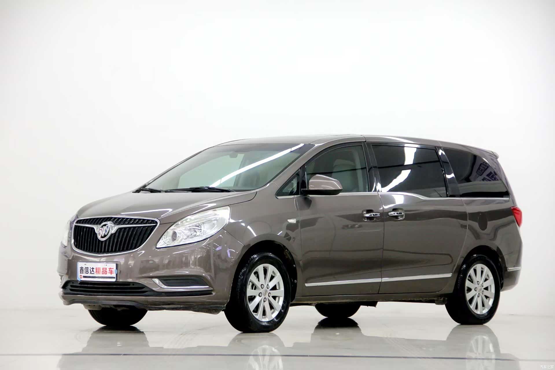 Buick GL8, 2019 1