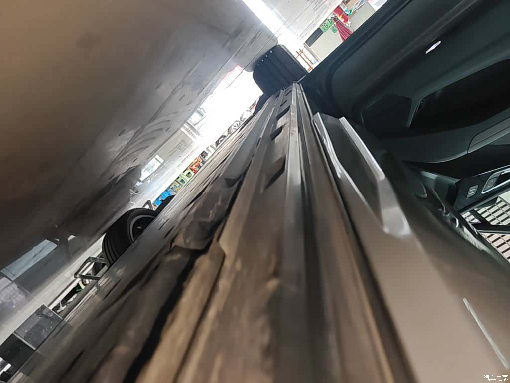 Audi Q4 e-tron, 2023 22