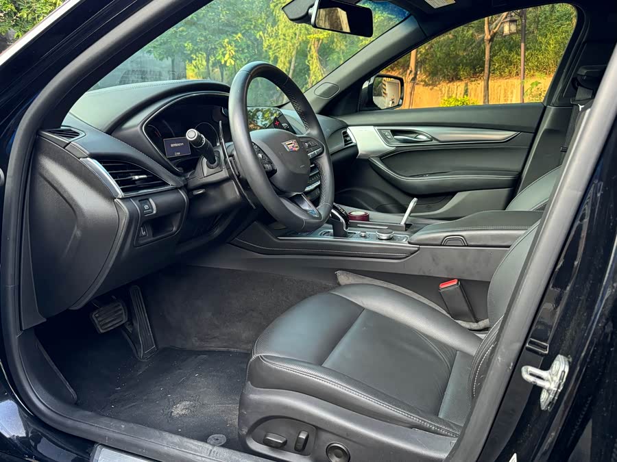 Cadillac CT5 2022, фото 6