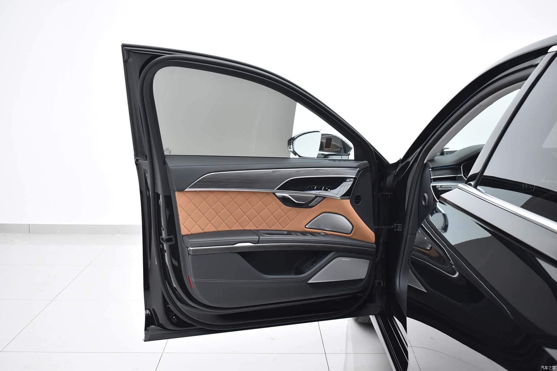 Audi A8L, 2022 18